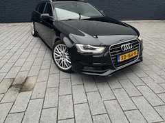 Audi A4 Avant - 3.0 TDI quattro Clean Diesel Sport Edition