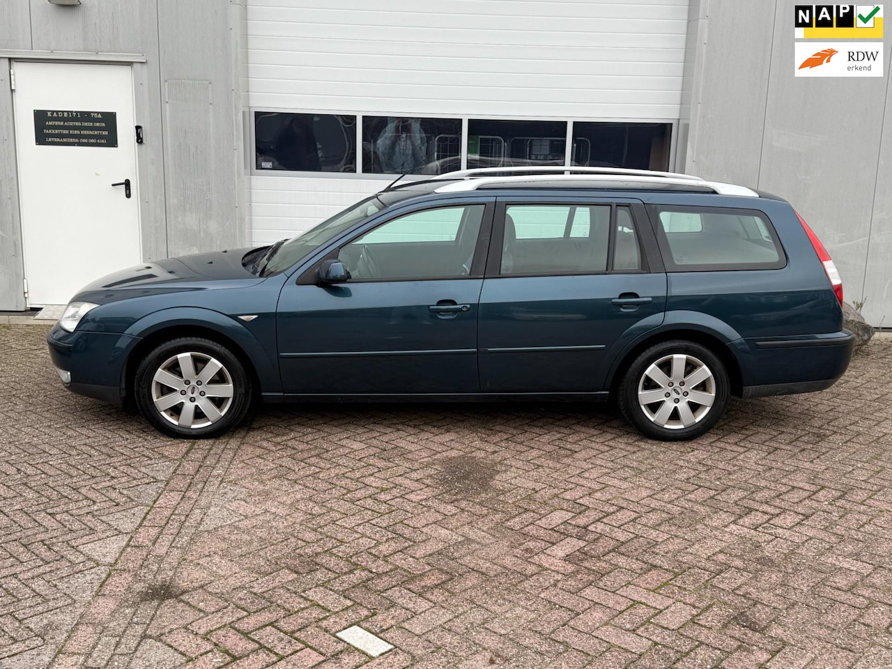 Ford Mondeo Wagon - 2.0-16V First Edition AUTOMAAT !!! - AutoWereld.nl