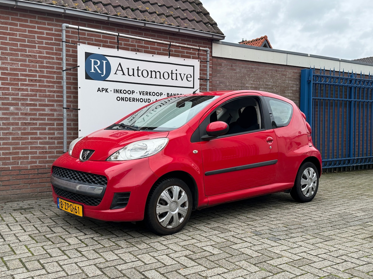 Peugeot 107 - 1.0-12V XR APK - AutoWereld.nl