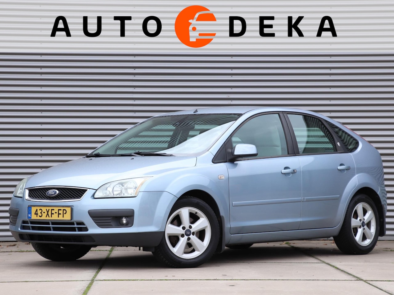 Ford Focus - 1.6-16V Ghia *Klimaatreg.*Cruisecontr.*Keyless* - AutoWereld.nl