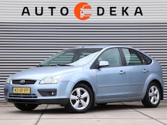 Ford Focus - 1.6-16V Ghia *Klimaatreg.*Cruisecontr.*Keyless