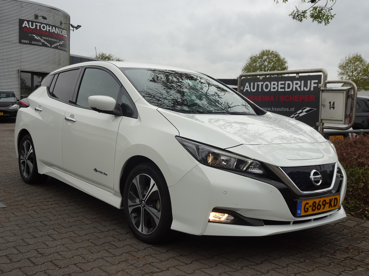 Nissan LEAF - N-Connecta 40 kWh N-Connecta 40 kWh - AutoWereld.nl