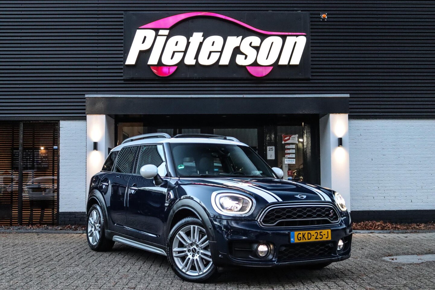 MINI Countryman - Mini 2.0 Cooper S FACELIFT PANO HUD H&K - AutoWereld.nl