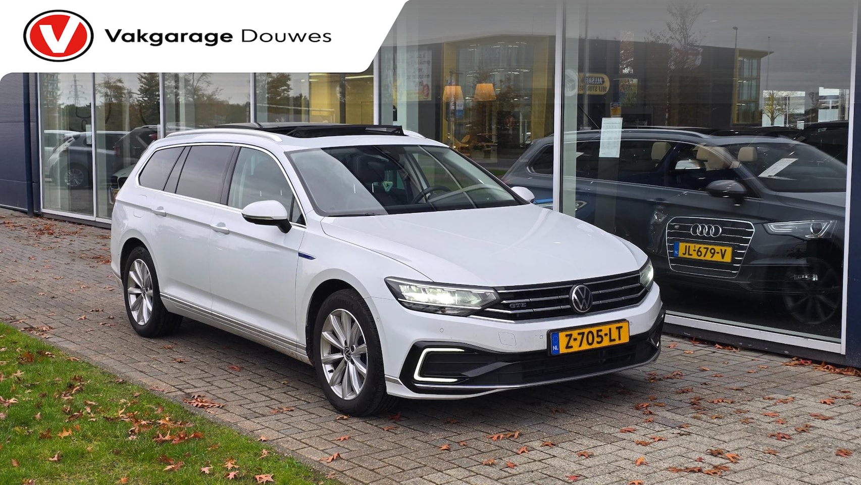 Volkswagen Passat Variant - 1.4 TSI PHEV GTE Business | Automaat | Pano| ACC | Keyless | 360° camera - AutoWereld.nl
