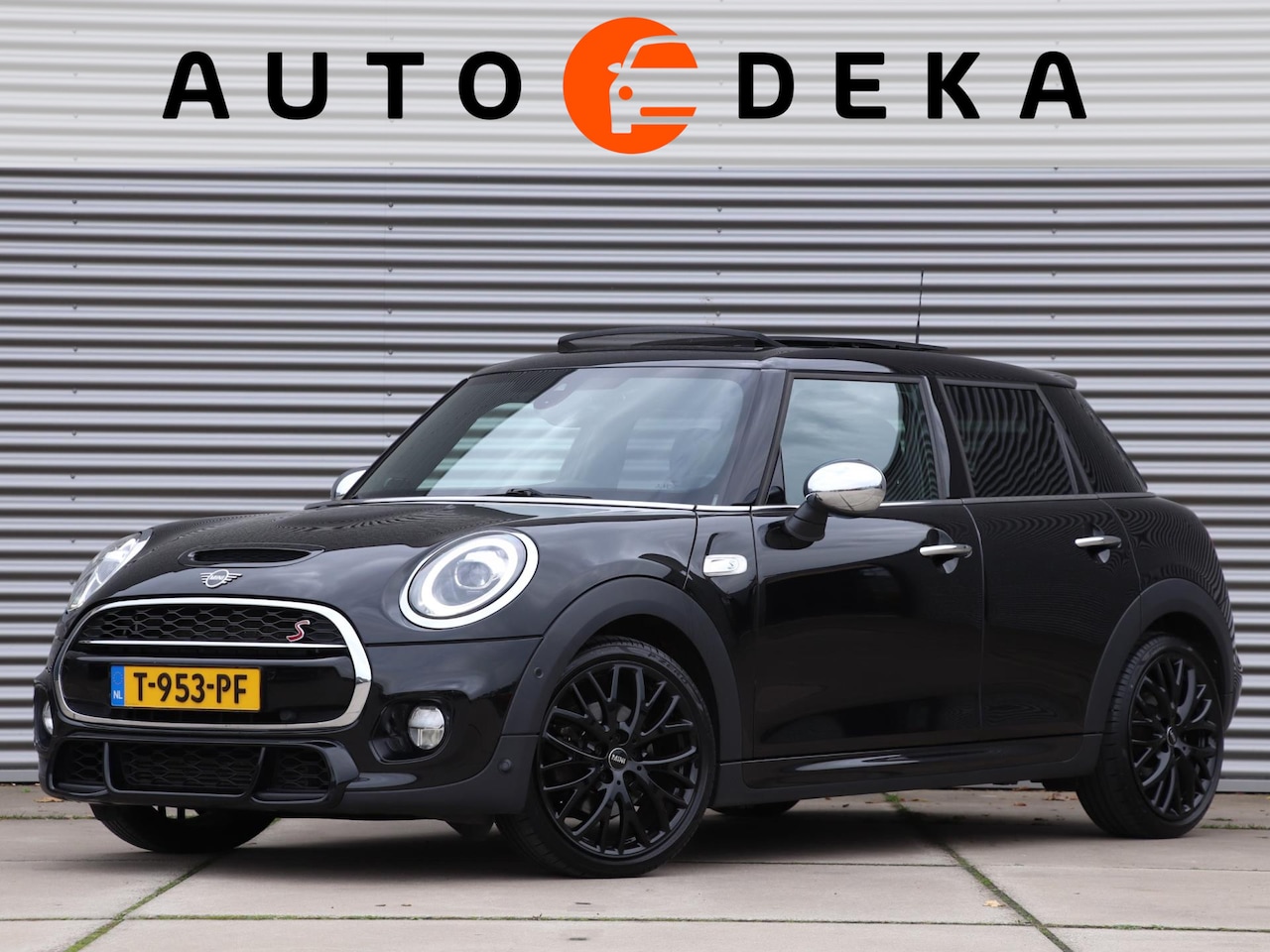 MINI Cooper S - 2.0 Chili Automaat *JCW-pakket*Adaptive Cruise* - AutoWereld.nl