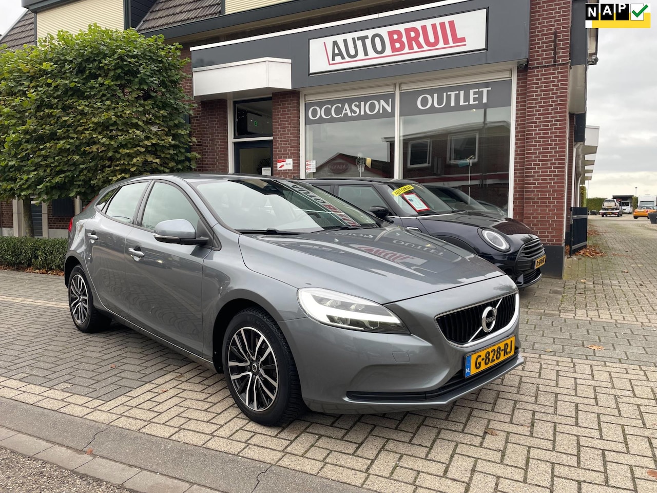 Volvo V40 - 1.5 T2 Polar+ Aut. Ned. Auto|Navi|1/2 Leder|Park.As. - AutoWereld.nl