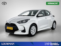 Toyota Yaris - 1.5 Hybrid Active | Navigatie full map | PDC |