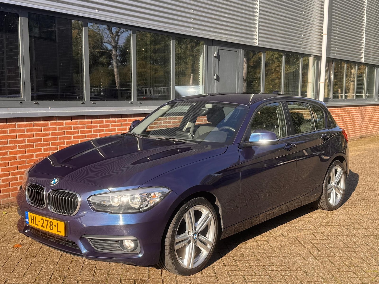BMW 1-serie - 118I Cruise Airco PDC LM Automaat - AutoWereld.nl