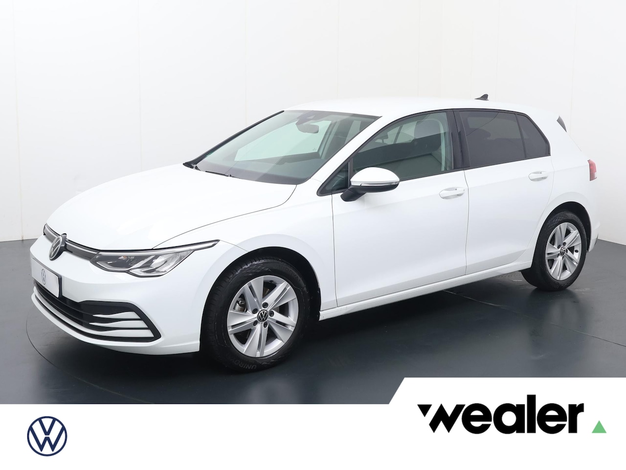 Volkswagen Golf - 1.0 TSI Life | 110 PK | Navigatiesysteem | Achteruitrijcamera | Voorstoelen verarmd | - AutoWereld.nl