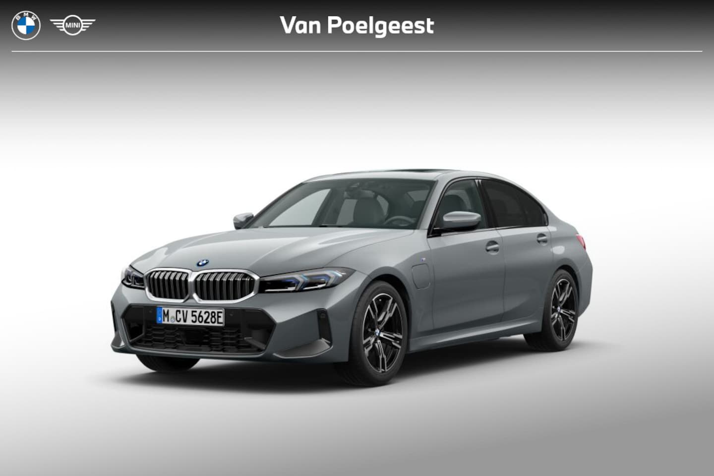 BMW 3-serie - Sedan 330e | M Sport | Comfort Pack | Glazen dak | Active Cruise Control - AutoWereld.nl