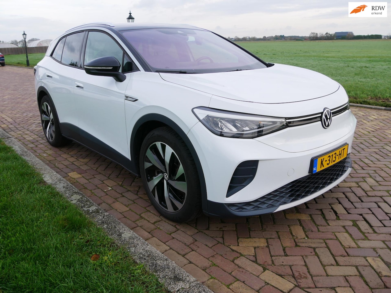 Volkswagen ID.4 - First 77 kWh CLIMA NAVI CAMERA ** 18499 NETTO ** - AutoWereld.nl