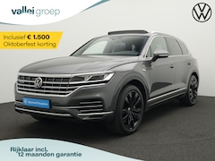 Volkswagen Touareg - Elegance 3.0 TSi 381 pk tiptronic eHybrid 4MOTION | Panoramadak | Puglia leder | Geheugens