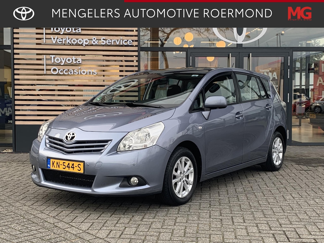 Toyota Verso - 1.8 VVT-i Dynamic 1.8 VVT-i Dynamic - AutoWereld.nl
