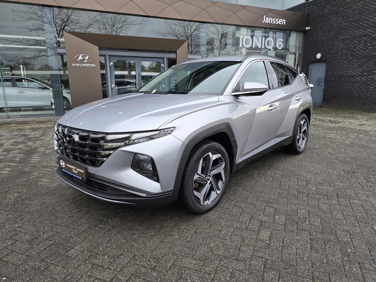 Hyundai Tucson - 1.6 T-GDI PHEV Premium 4WD 1.6 T-GDI PHEV Premium 4WD - AutoWereld.nl