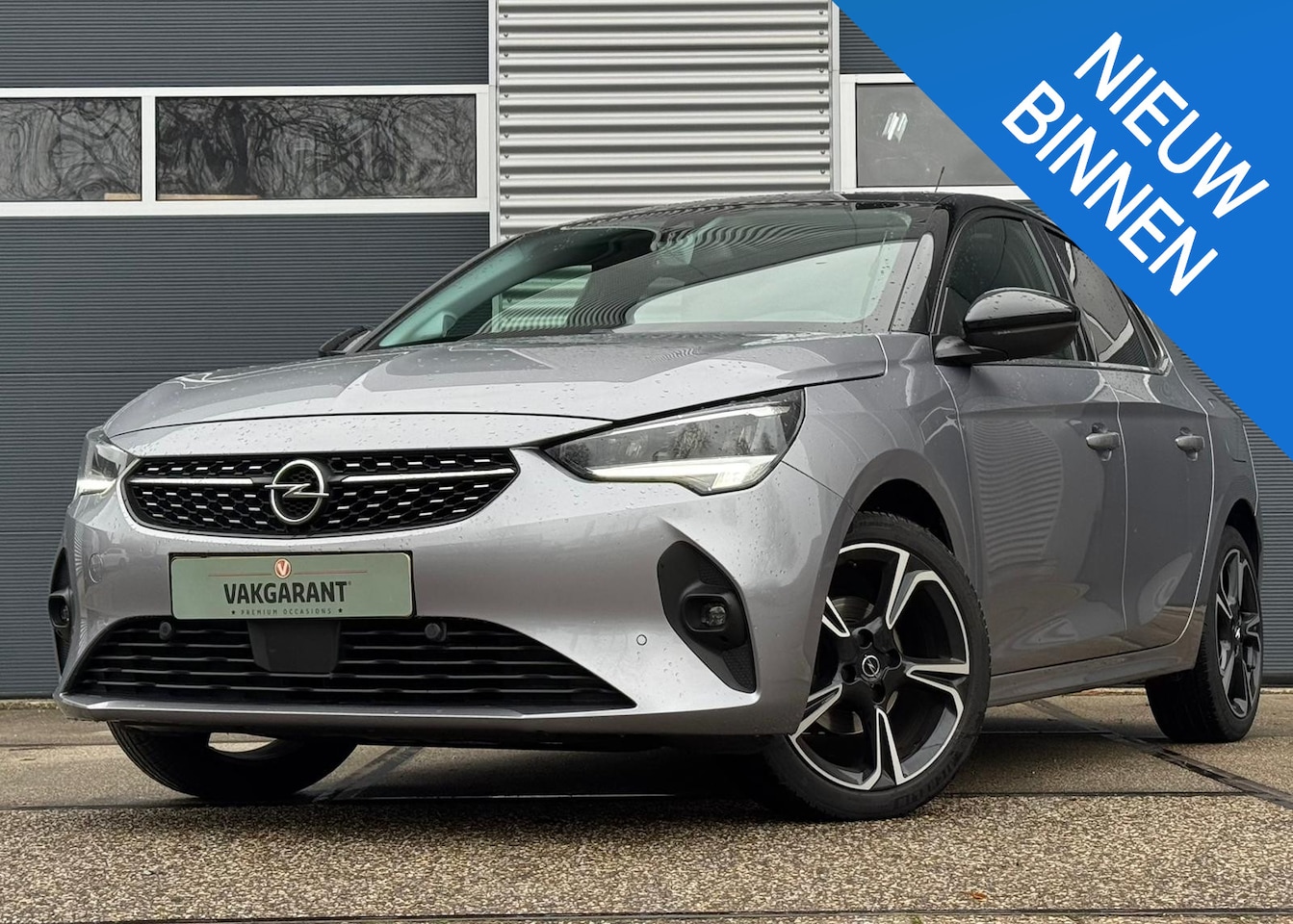 Opel Corsa - 1.2 Elegance |Panorama |Stoelverw. |CarPlay - AutoWereld.nl