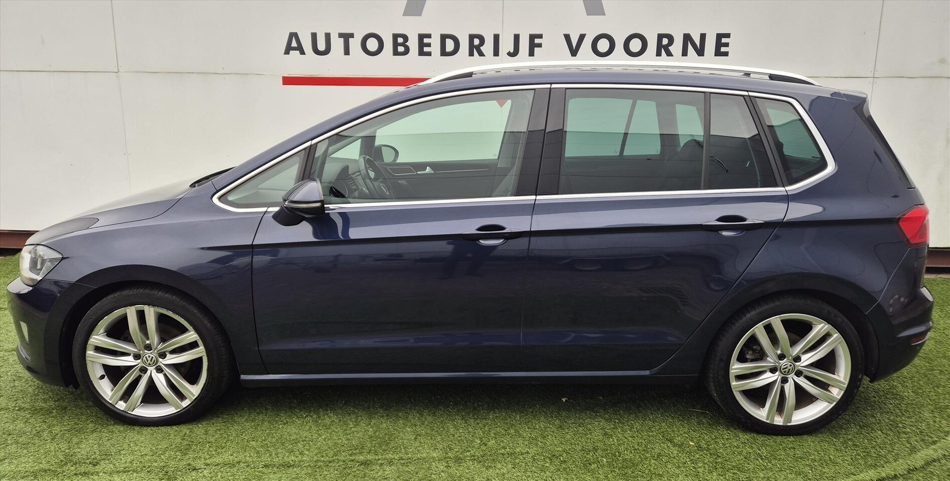 Volkswagen Golf Sportsvan - 1.4 TSI 150pk BMT 5D DSG Highline - AutoWereld.nl