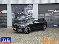 Volvo XC60 - 2.0 T8 Plug-in hybrid AWD R Design|Facelift|PANO|HEADUP|HARMANKARDON