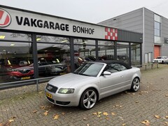 Audi A4 Cabriolet - 2.4 V6 CABRIO-LEER-V6