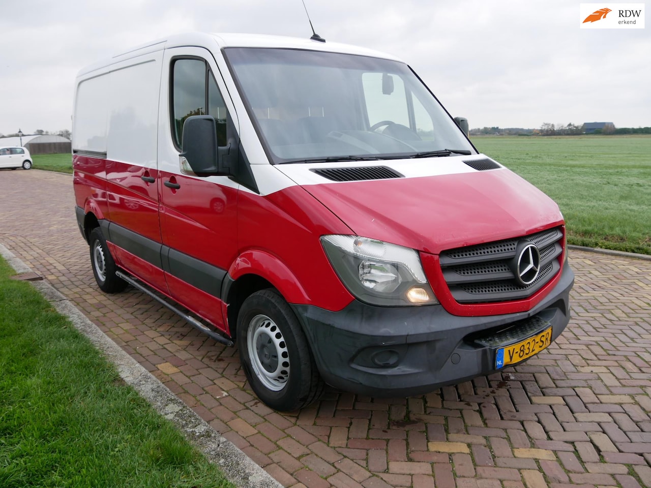 Mercedes-Benz Sprinter - 214 2.2 CDI 325 AC NAVI ** 6999 EX BTW ** (2018 !! ) - AutoWereld.nl
