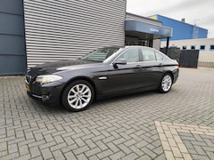 BMW 5-serie - 523i High Executive