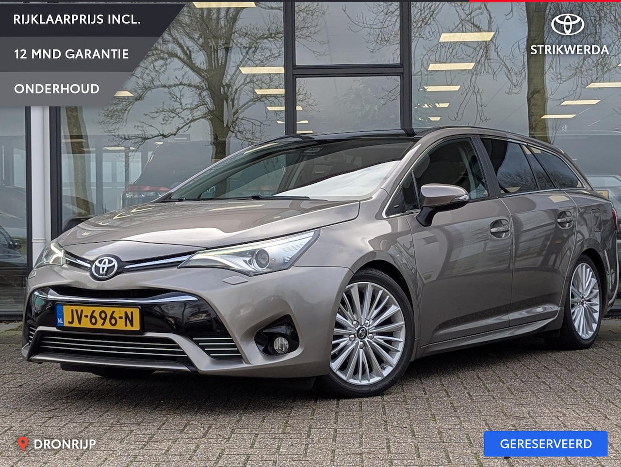 Toyota Avensis Touring Sports - 1.8 VVT-i Executive Business Premium | Automaat | Afn. Trekhaak | Pano | Stoelverw. | LED - AutoWereld.nl