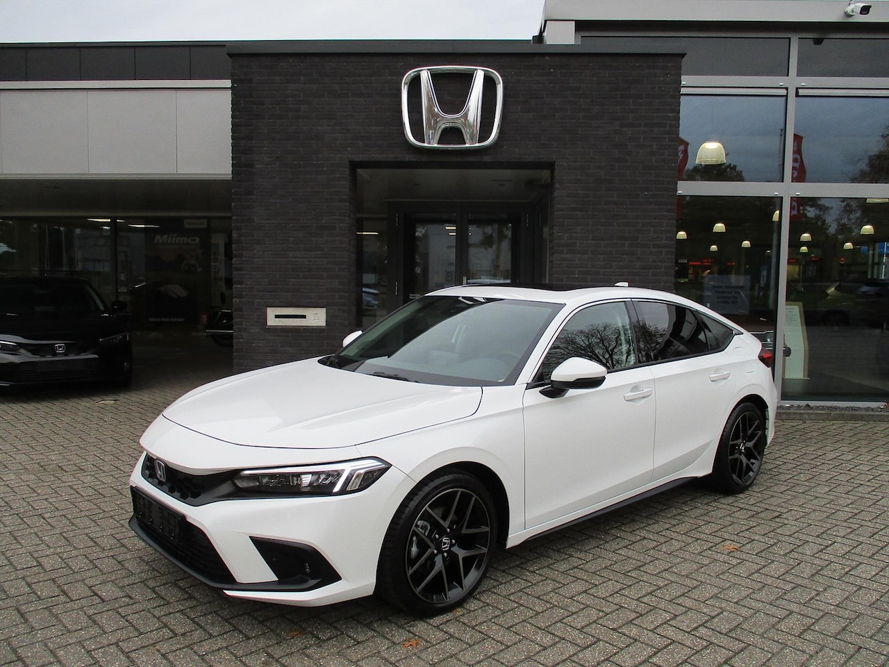 Honda Civic - 2.0 HYBRID 184PK eCVT Advance | Rijklaar - AutoWereld.nl