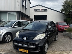 Peugeot 107 - 1.0-12V Sublime 5 Deurs, Airco, Electr pakket enz. nieuwe Apk 29-10-2026. Nette en goed ri