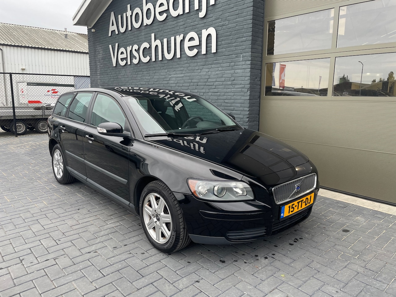 Volvo V50 - 2.4 Edition I automaat trekhaak - AutoWereld.nl
