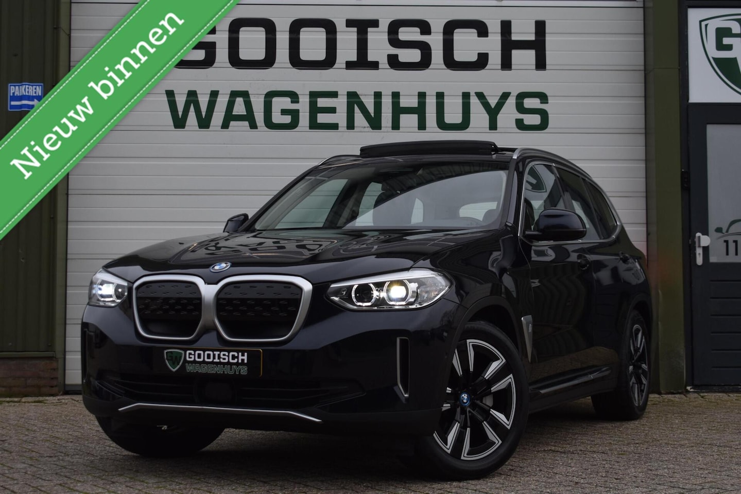 BMW iX3 - Executive 80 kWh | Pano | Leder | 100% Dealer onderhouden | - AutoWereld.nl