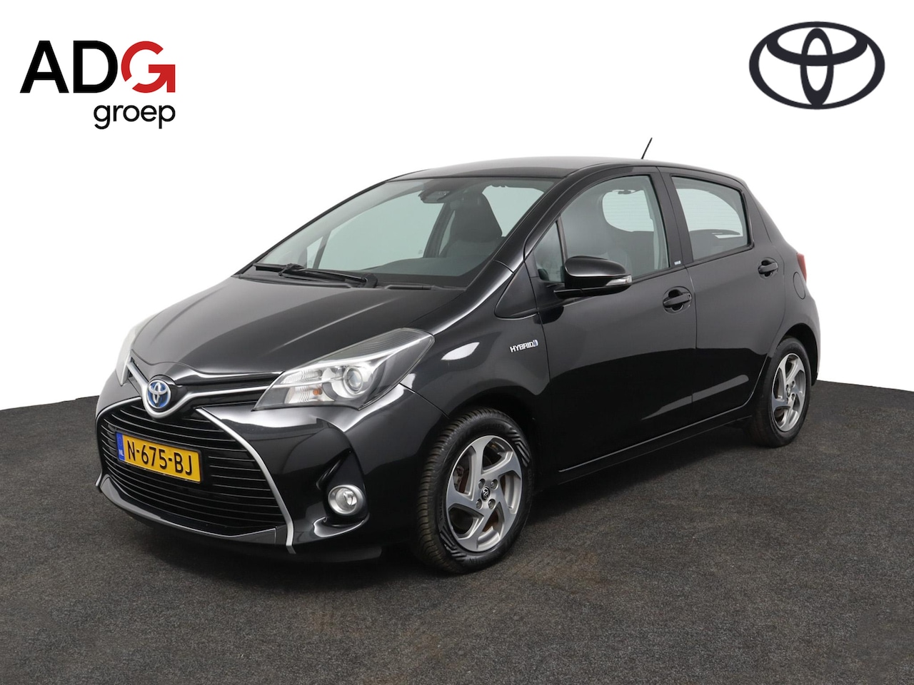 Toyota Yaris - 1.5 Hybrid Trend | Airco | Achteruitrijcamera | Lichtmetalen velgen | Bluetooth | - AutoWereld.nl