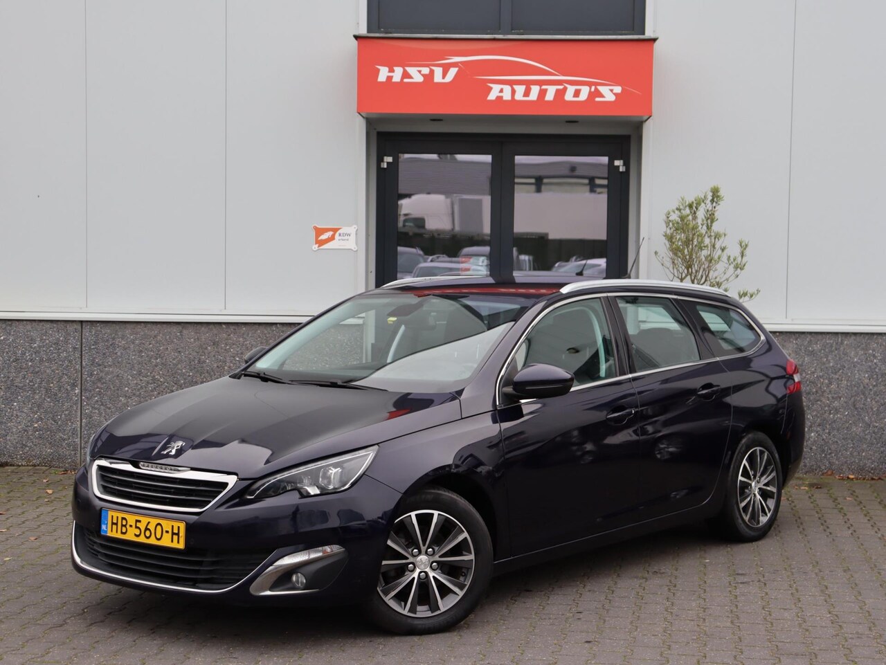 Peugeot 308 SW - 1.2 PureTech Allure navi LM airco - AutoWereld.nl