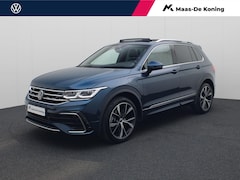 Volkswagen Tiguan - 1.4 TSIeHybrid 180kW/245PK R-Line DSG · Panoramadak · Leder · Trekhaak · Camera · Elektris