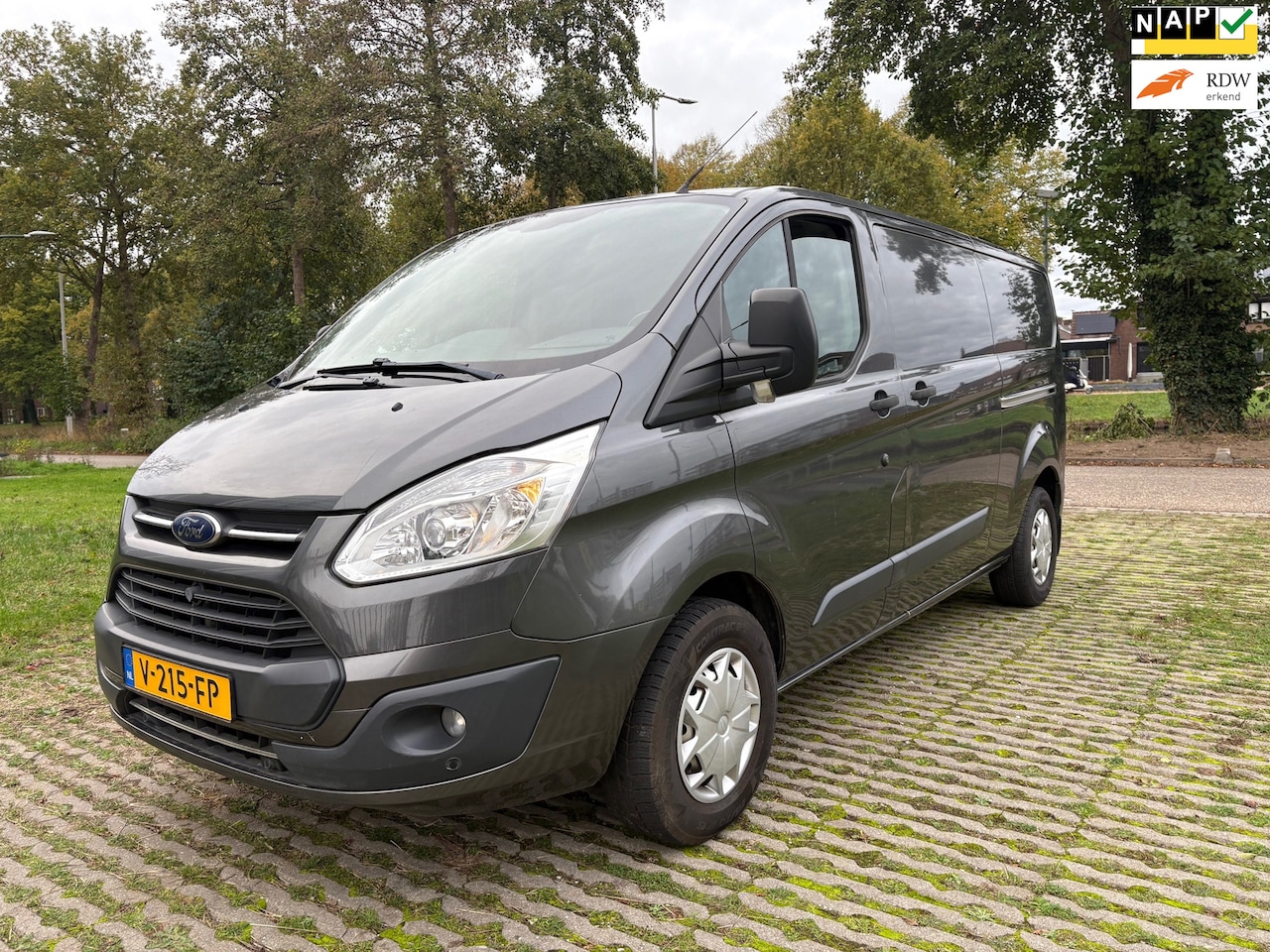 Ford Transit Custom - 290 2.0 TDCI L2H1 Trend / airco / cruise control / nap - AutoWereld.nl