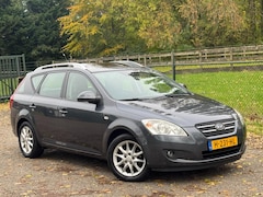 Kia Cee'd Sporty Wagon - 1.6 X-clusive /Automaat/Pano/Airco/