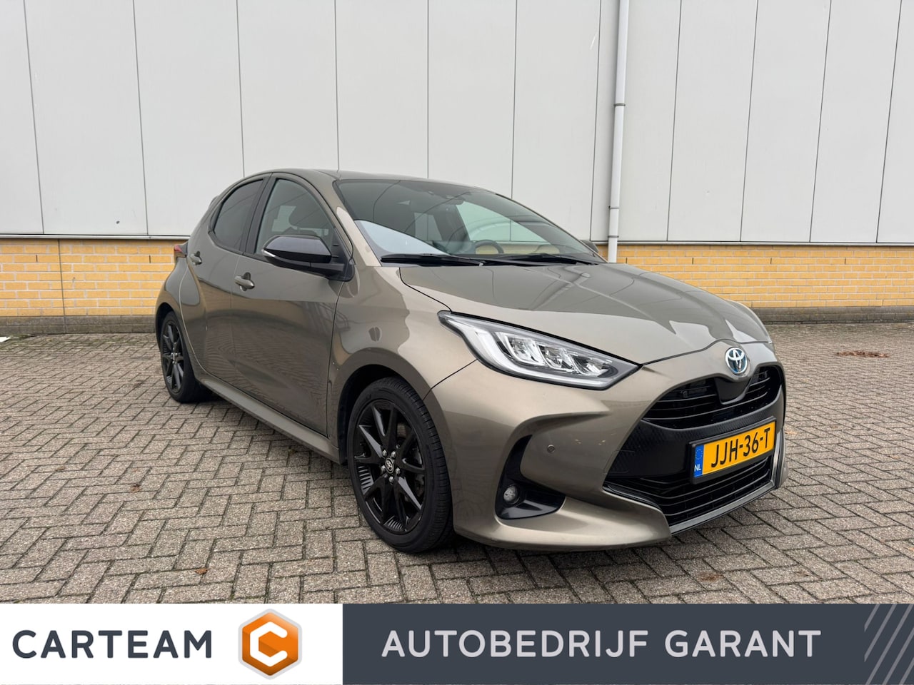 Toyota Yaris - 1.5 Hybrid Dynamic Climate / Camera / Leder / Vol optie - AutoWereld.nl
