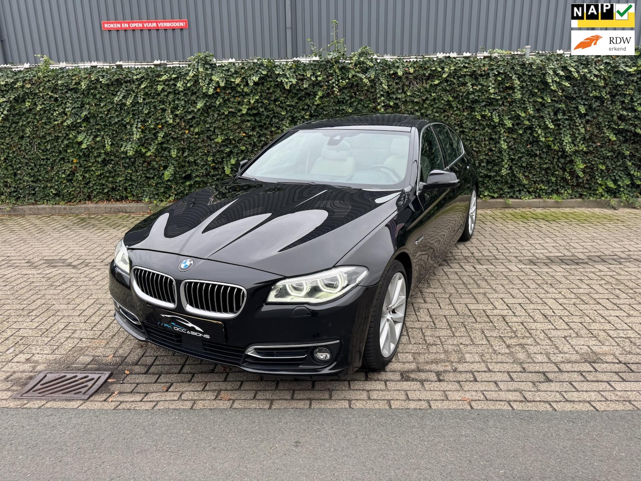 BMW 5-serie - 528i Facelift Pano Cruise Soft Close Memmorry VOL - AutoWereld.nl