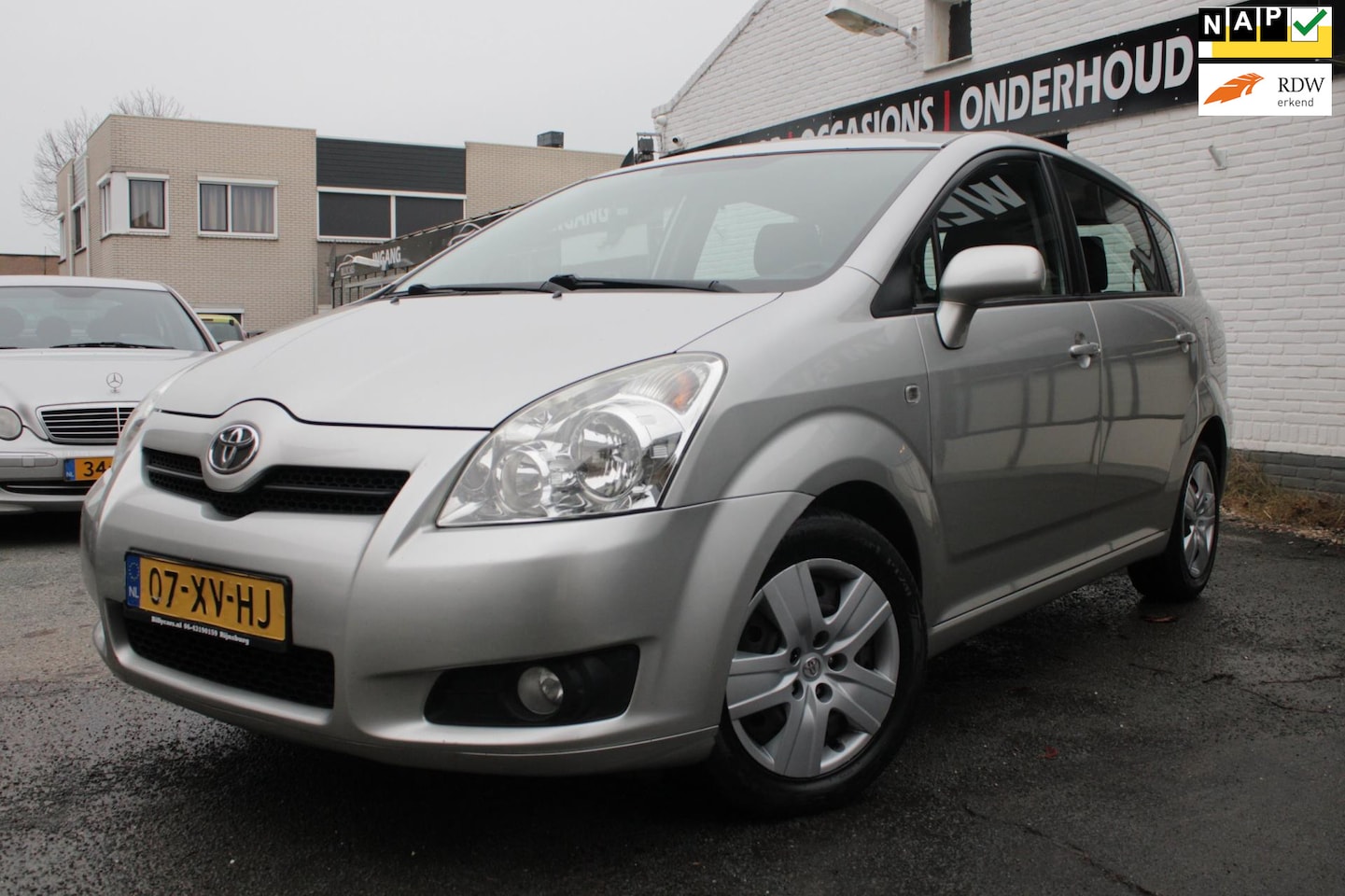 Toyota Verso - 1.8 VVT-i Sol 7p. Automaat | airco | Elec Ramen | Parkeersensor Achter - AutoWereld.nl