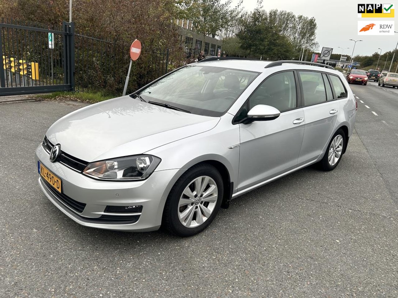 Volkswagen Golf Variant - 1.0 TSI Comfortline 2016! NAVI! CLIMA! LEDER! NWE APK! - AutoWereld.nl