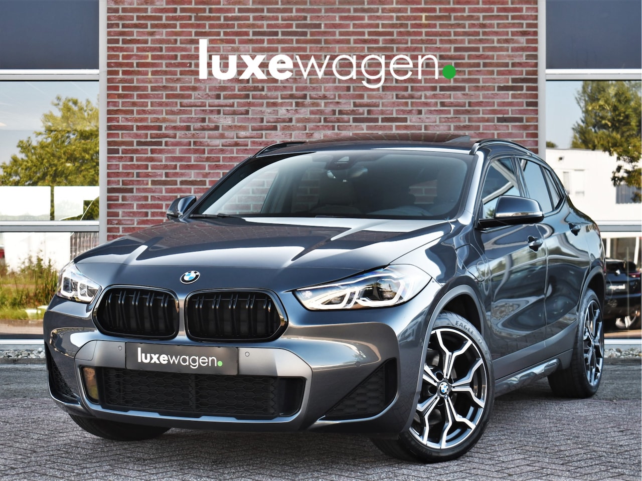 BMW X2 - xDrive25e 220pk M-Sport X Pano ACC 19inch HiFi Adp-LED - AutoWereld.nl