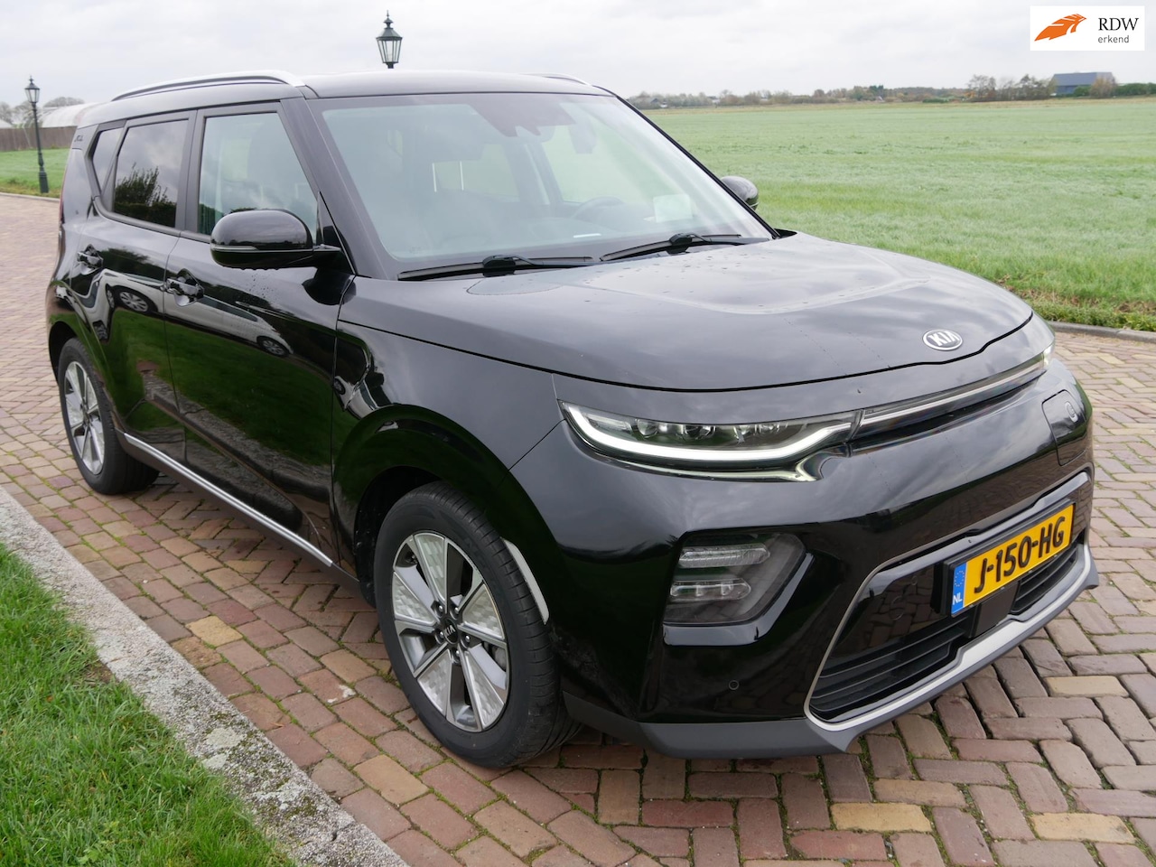 Kia e-Soul - ExecutiveLine 64 kWh ** 13999 NETTO ** - AutoWereld.nl