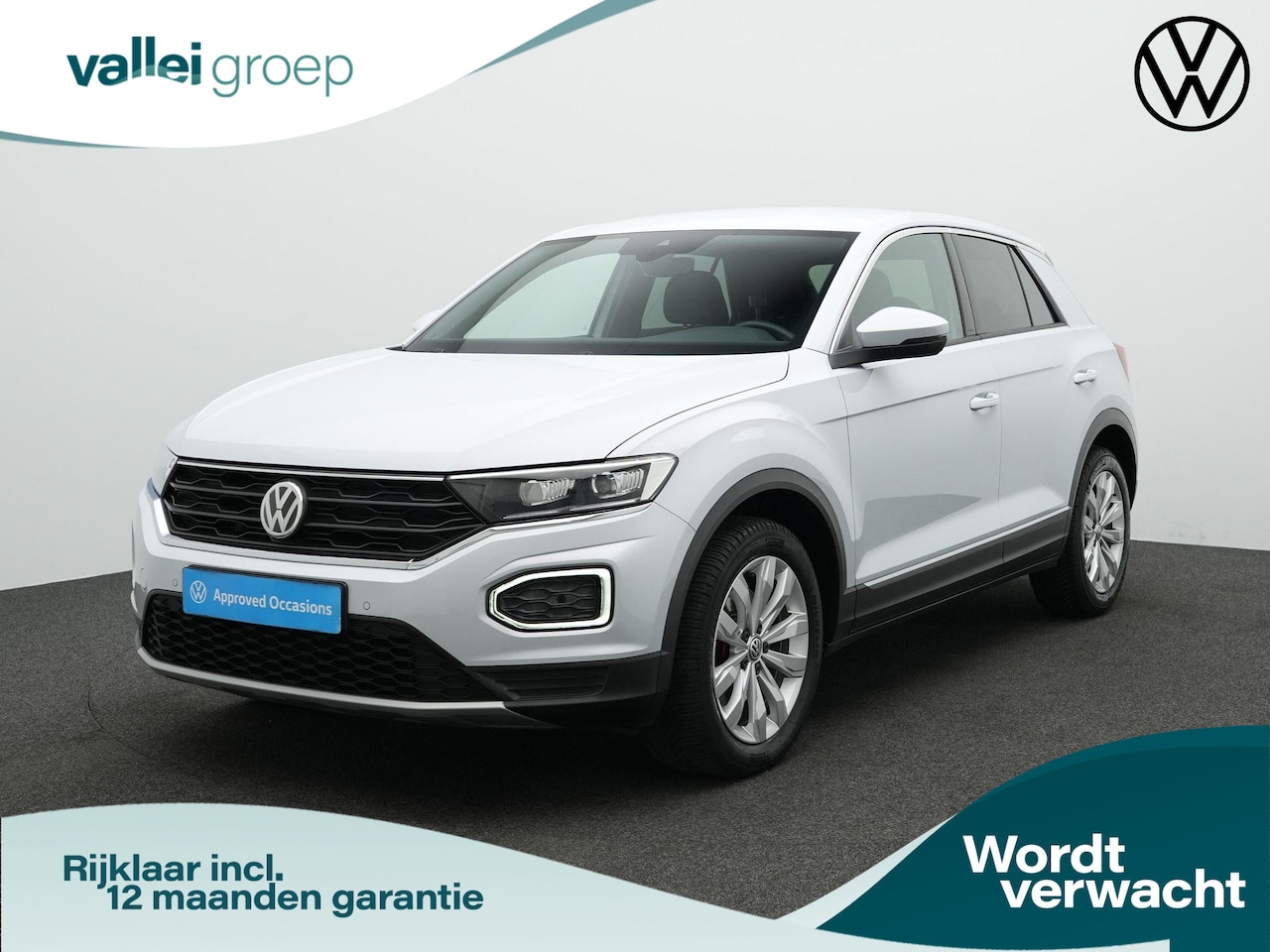 Volkswagen T-Roc - 1.5 TSI 150 pk DSG Highline | Standkachel | Achteruitrijcamera | Navigatie | Stoelverwarmi - AutoWereld.nl