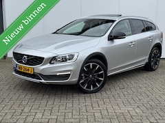 Volvo V60 Cross Country - 2.0 T5 AWD Summum|ACC|Standkachel|19"|PAS v/a|Schuifdak|Trekh.|el.bed.stoelen|leer|