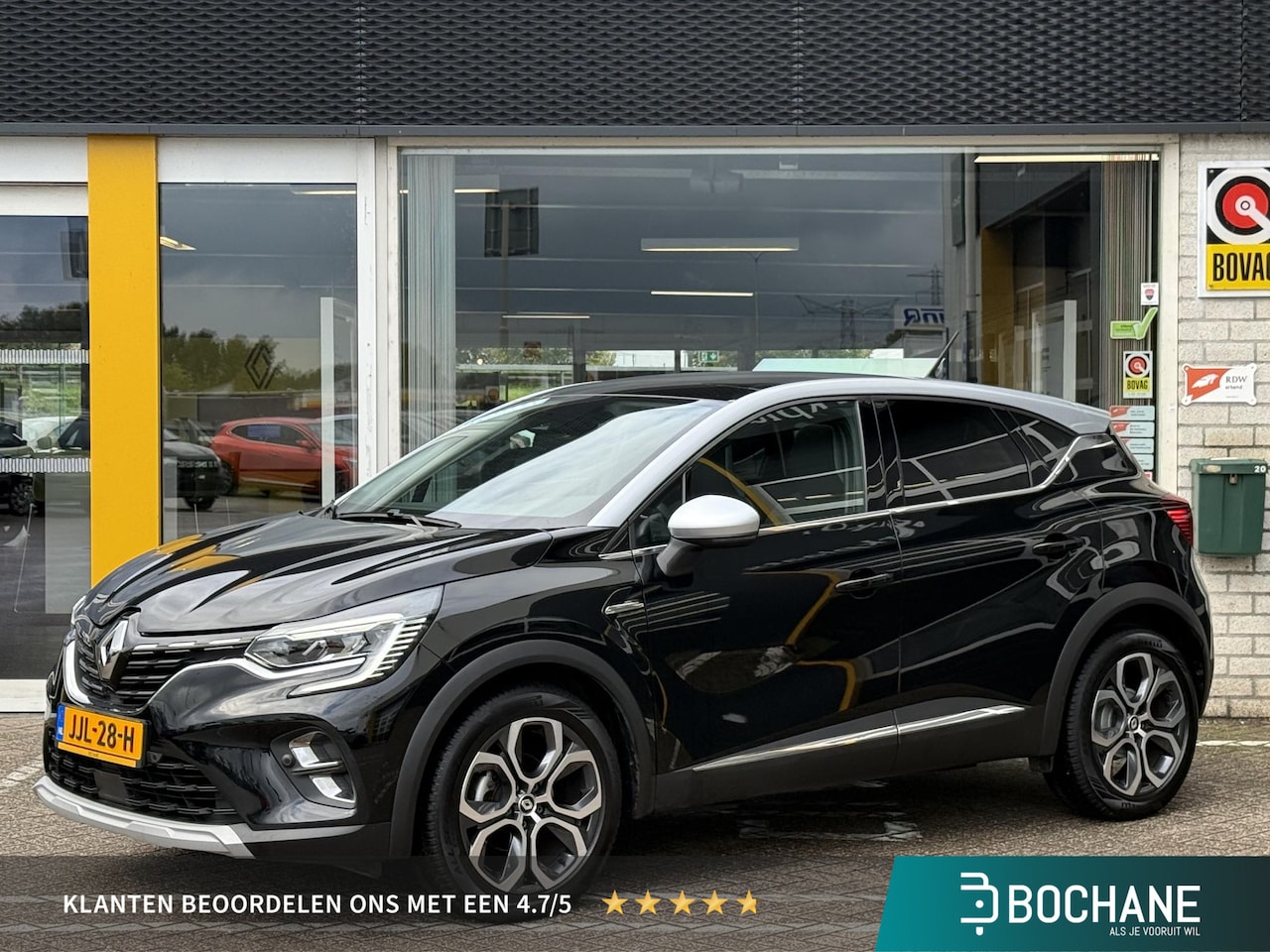 Renault Captur - TCe 140 EDC Intens | Trekhaak | Glazen schuif-kantel dak | Stoel & stuur verwarming | Navi - AutoWereld.nl