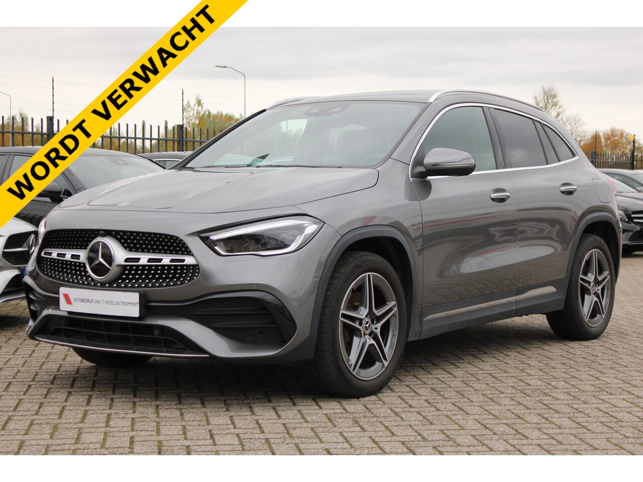 Mercedes-Benz GLA-Klasse - 250e AUT8 AMG Line PANORAMADAK DISTRONIC SFEER CARPLAY TREKHAAK MUTLIBEAM KEY-LESS GO - AutoWereld.nl