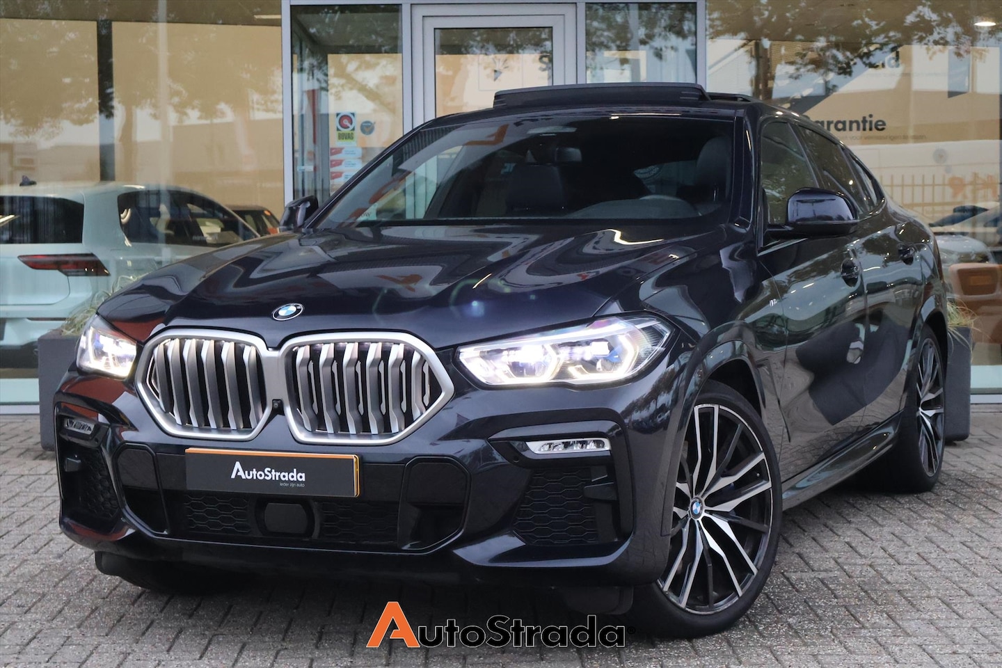 BMW X6 - (g06) xDrive40i M-SPORT 340pk I Pano I Laser LED I Harman/Kardon I Navi I Trekhaak I 360 C - AutoWereld.nl