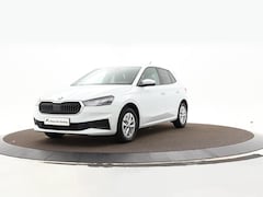 Skoda Fabia - 1.0 TSI 110pk DSG Ambition · Apple/Android Car Play · Airco · P-Sensoren · Cruise Control