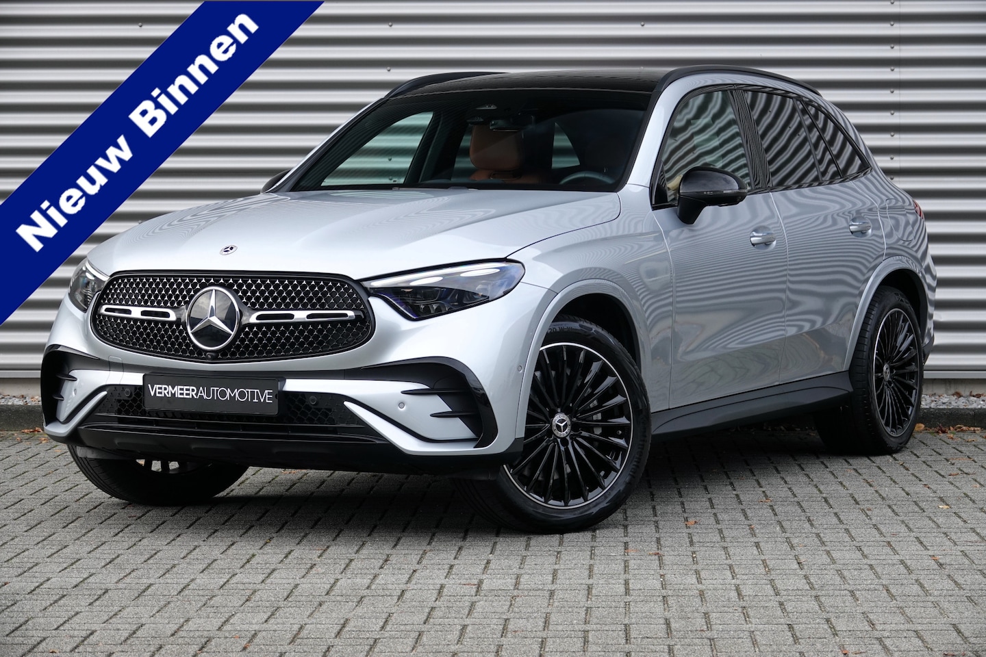 Mercedes-Benz GLC-klasse - 400e 4MATIC AMG Line | Pano | Achteras Sturing | Luchtvering | Burmester | Trekhaak | HUD - AutoWereld.nl