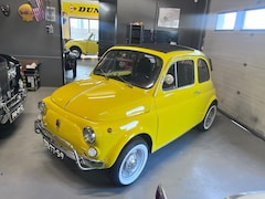 Fiat 500 - Lusso de luxe Yellow