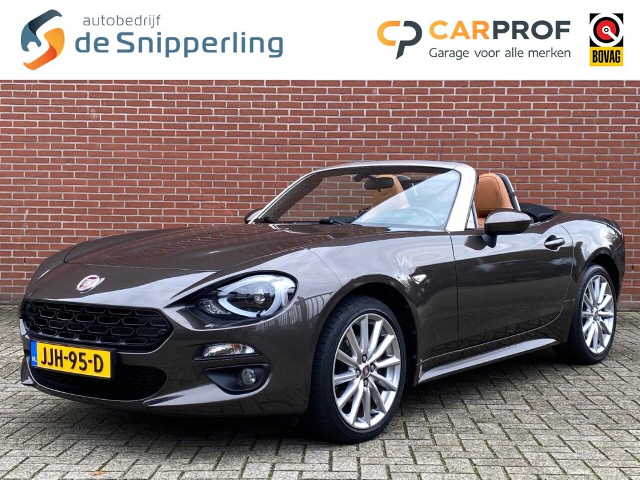Fiat 124 Spider - 1.4 M-AIR T LUSSO AUTOMAAT CARPLAY XENON LEER KEYLESS CRUISE - AutoWereld.nl