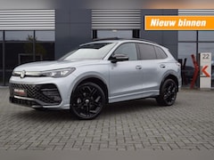 Volkswagen Tiguan - 1.5 eTSI DSG R-Line Black st 150pk /Panodak/Navi/360gr.Camera/Matrix LED/Trekh wegkl